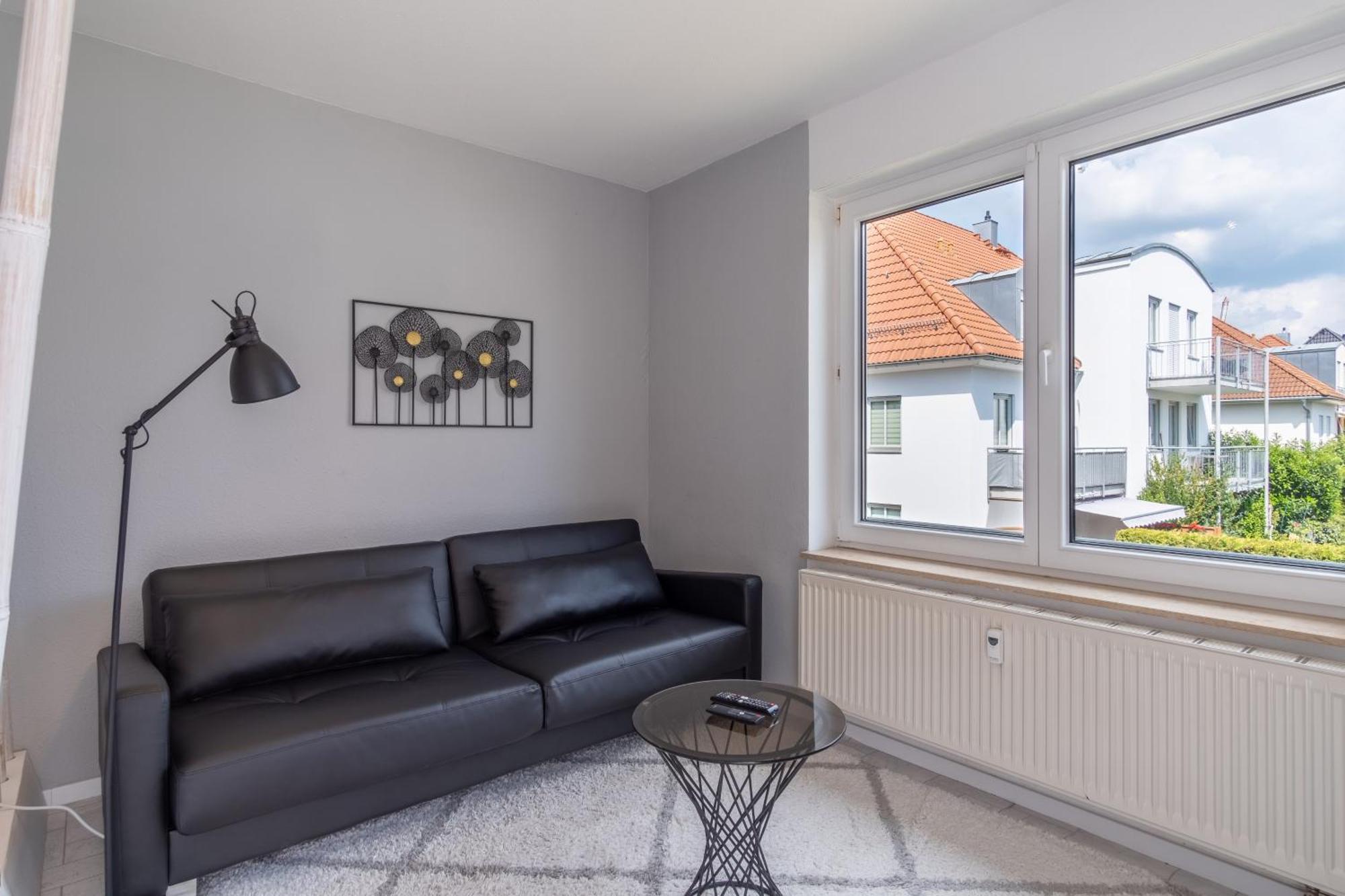 Apartamento Arbeitsplatz, Balkon, Tiefgarage Naehe Neue Messe Leipzig Exterior foto